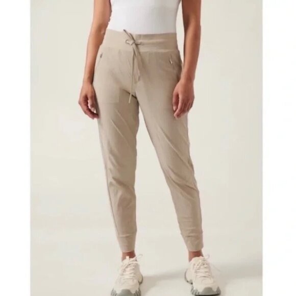 Athleta TREKKIE North JOGGER Pants Size 16 UPF High POCKETS Ripstop STRETCH Ecru - Picture 1 of 12